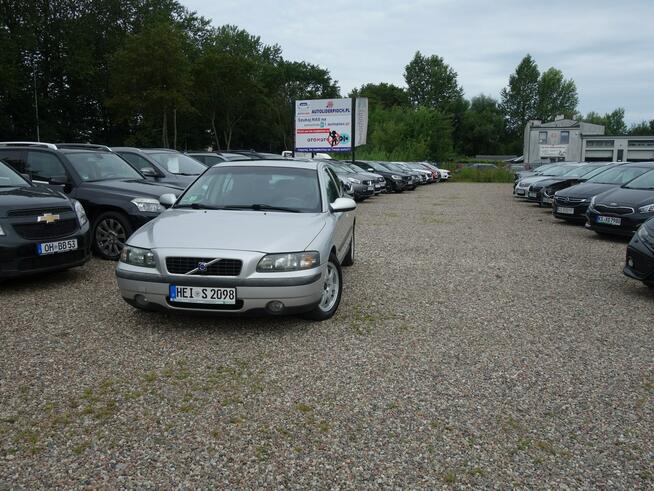 Volvo s60 2002 2.5 benzyna 140km automat skóry zadbane Słupsk - zdjęcie 3