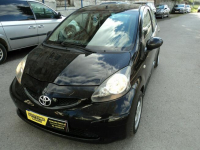 Toyota Aygo sprzedam ładną TOYOTE AJGO