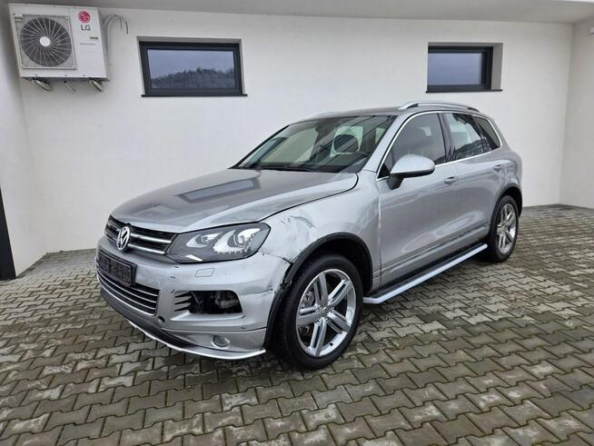Volkswagen Touareg 3.0 * Hybryda * Europa * navi LEDY xenon skóra Raba Niżna - zdjęcie 6