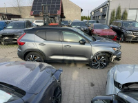 Volvo XC 40 R design T5 AWD HAK Skóra Kamera Pamięć Panorama Virtual Gliwice - zdjęcie 5