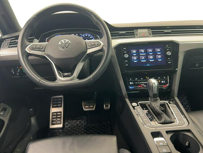 Volkswagen Passat 2.0 TSI Elegance DSG Warszawa - zdjęcie 9