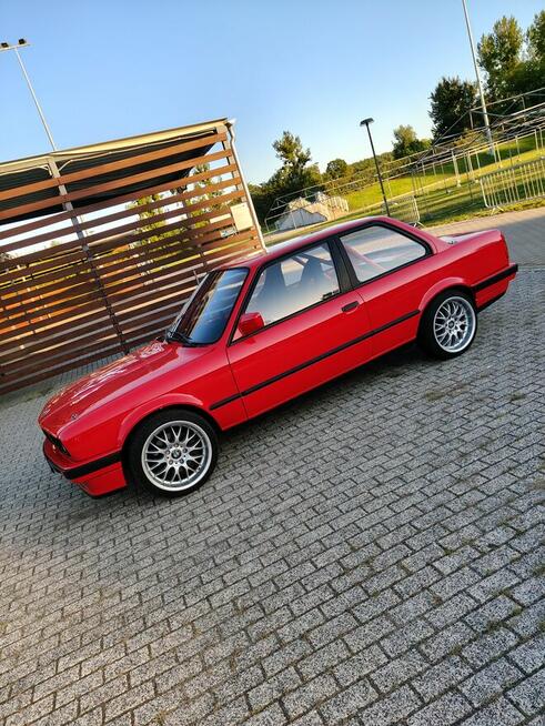 BMW E30 325i Piła - zdjęcie 2