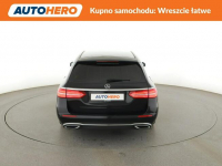 Mercedes E 220 automat, skóra, ledy, kamera, ambient, carplay Warszawa - zdjęcie 6