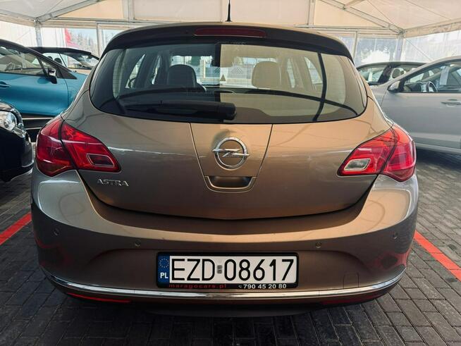 Opel Astra Po Lifcie ! 1.4 Benzyna + GAZ !  6 Biegów ! Zduńska Wola - zdjęcie 11