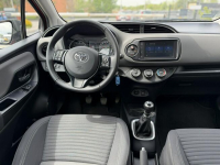Toyota Yaris 1.5 VVT-i 111 KM 6MT Wersja Premium SalonPL Łódź - zdjęcie 9