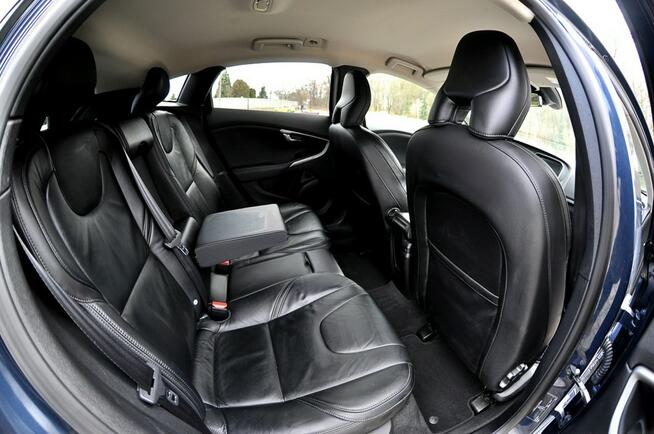 Volvo V40 1.6Hdi 115KM Navi Skóra Pdc Grzane Fotele Płock - zdjęcie 10
