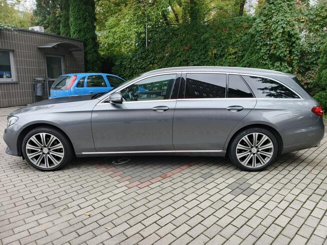 Mercedes E 220 Warszawa - zdjęcie 7