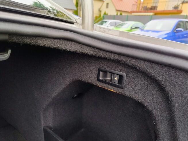Volkswagen Passat 1,8 160KM*Automat DSG*Niski przebieg! Harklowa - zdjęcie 9