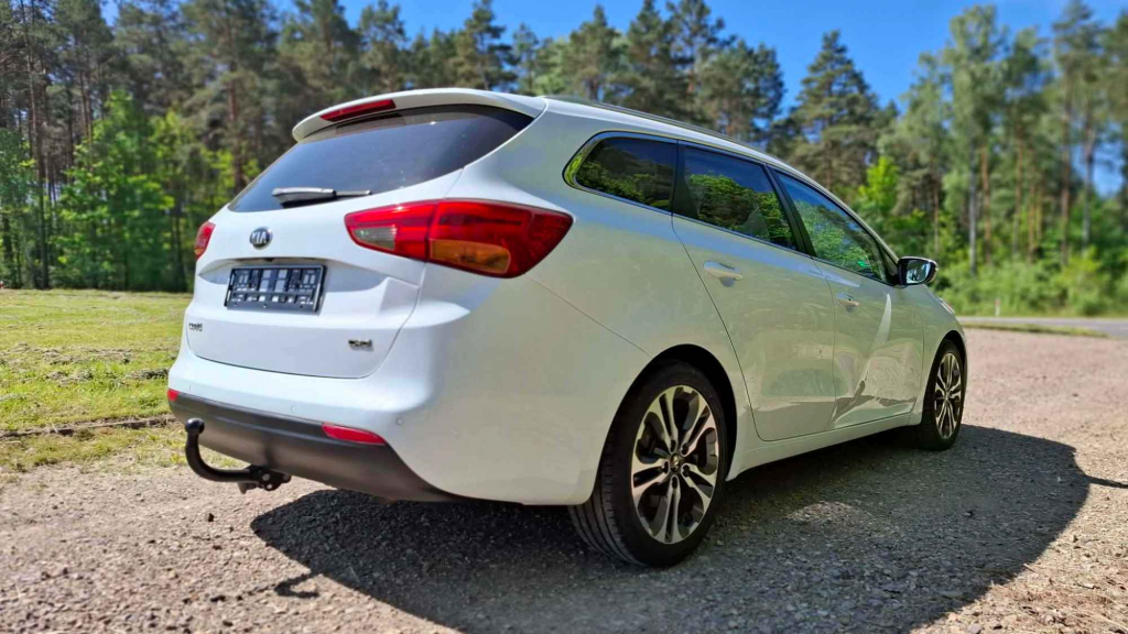 Kia Ceed 2014 1,6 CRDI Kranów - zdjęcie 5
