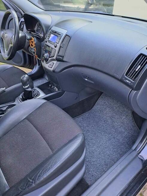 Hyundai i30 1.6 bezwypadkowy Zielona Góra - zdjęcie 7