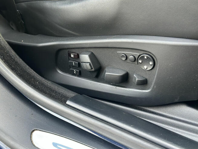 BMW seria 5, E60 530i, benzyna 3,0 - bogata wersja Edition Konin - zdjęcie 11
