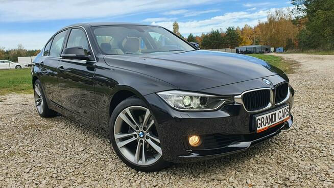 320i 184KM # BiXenon # LED # Duża Navi # Climatronic # PDC # Skóra !!! Chmielnik - zdjęcie 3