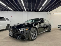 Zadbany, garażowany czarna perła z niewielkim przebiegiem