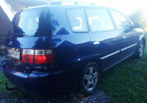 Kia Carens  2.0 crdi  zadbany .mały przebieg. Bielawa - zdjęcie 2