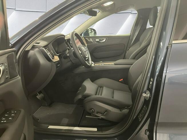 Volvo XC 60 T6 AWD Plus Bright MY 2026 Tychy - zdjęcie 5