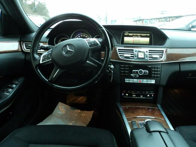 sprzedam ładnego MERCEDESA E 3.0 V6  259 KM 4MATIC Lublin - zdjęcie 10