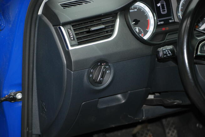 Skoda Octavia III 2018 1.6 TDI STYLE Rzeszów - zdjęcie 6