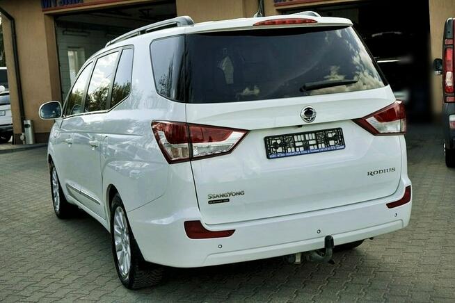 SsangYong Rodius 2,0XDI Klima, 7 osób, automat, 155KM, 2015r. Płock - zdjęcie 4