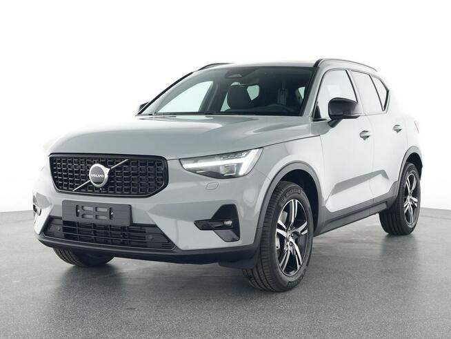 Volvo XC 40 B3(B) Plus Dark *Gwarancja*FV23%* Tychy - zdjęcie 1