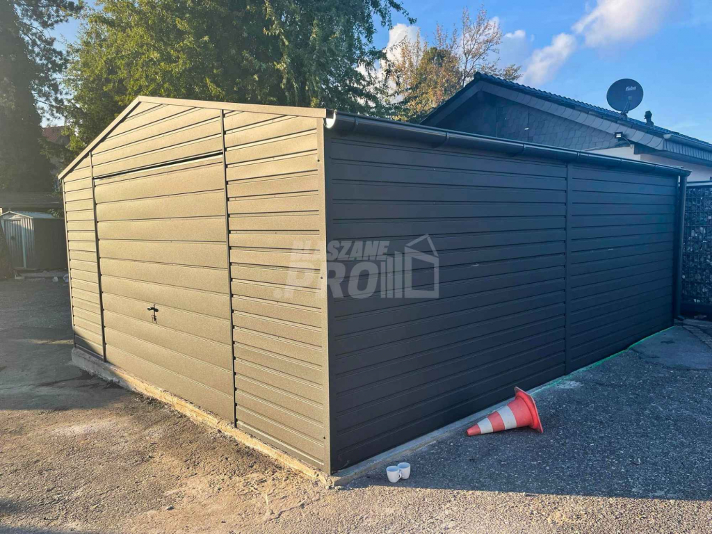 Garaż blaszany 5x7 Brama + drzwi  Antracyt  Dach dwuspadowy GP106 Rawa Mazowiecka - zdjęcie 2