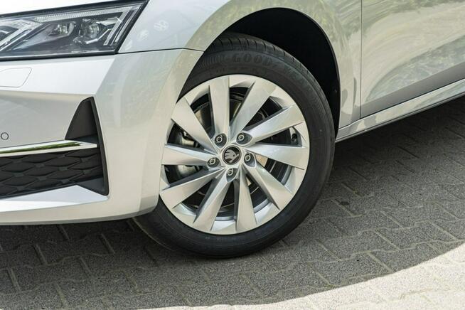 Škoda Octavia Combi Edition 130 Selection 1.5 TSI m-HEV 150 KM DSG Łódź - zdjęcie 9