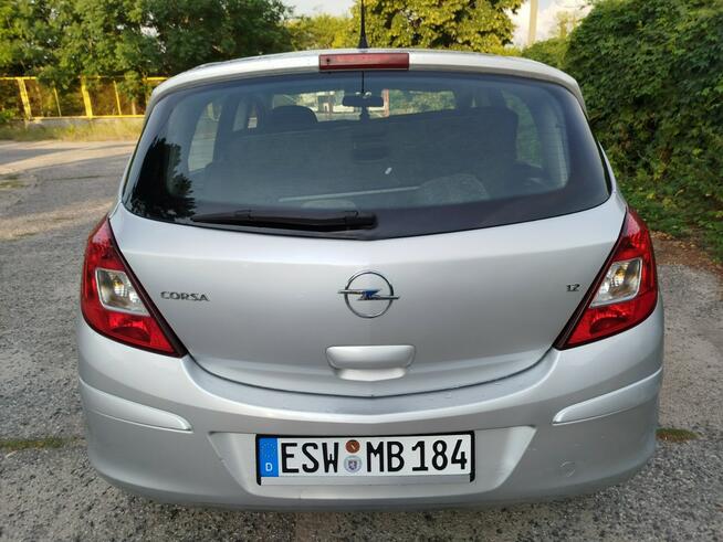 Opel Corsa 5 drzwi 1,2 benz KLIMA OK w cenie oplaty Toruń - zdjęcie 5