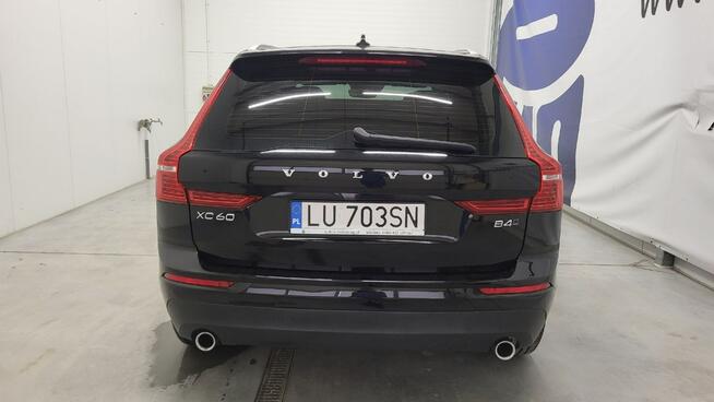 Volvo XC 60 B4 D AWD Momentum Pro aut Grójec - zdjęcie 7