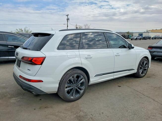 Audi Q7 PRESTIGE / Bardzo zadbany / 3.0 V6 Chwaszczyno - zdjęcie 4