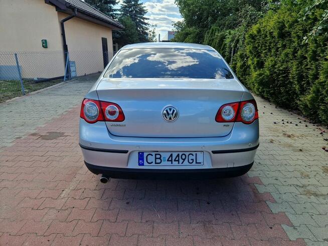 Volkswagen Passat B6 1.6 benzyna! Sedan! Dobry stan! Bydgoszcz - zdjęcie 6