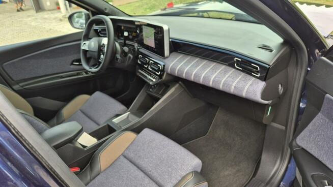 E-Tech Techno 150KM Comfort Range  52kWh Świętoszówka - zdjęcie 12