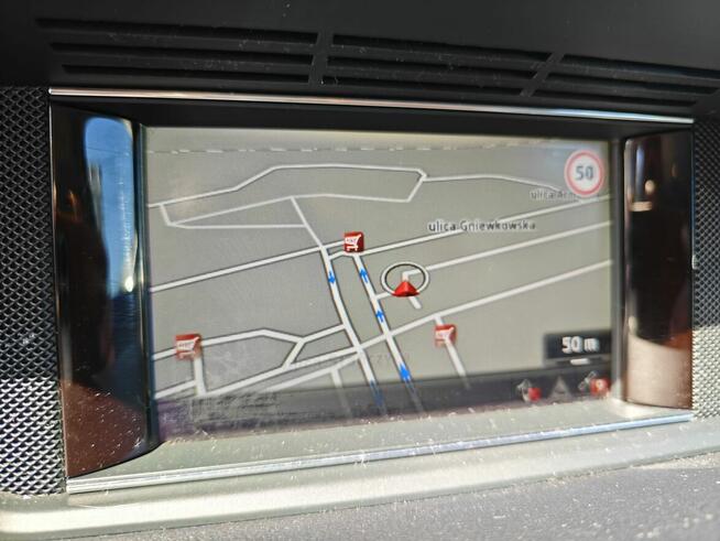E 220 CDI DPF BlueEFFICIENCY Automatik, Bezwypadkowy, Bogate Warszawa - zdjęcie 11