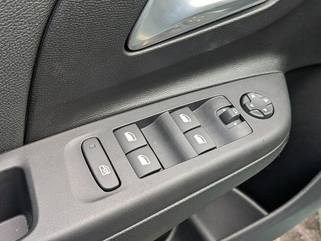 Opel Corsa Wersja Limitowana/HYBRYDA/Podgrzewana kierownica/fotele Piła - zdjęcie 8