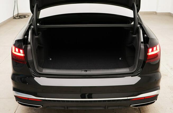 Audi A4 35TFSI 150KM Stronic Sline Tempomat Ambiente Kamera Alu19 Kielce - zdjęcie 11