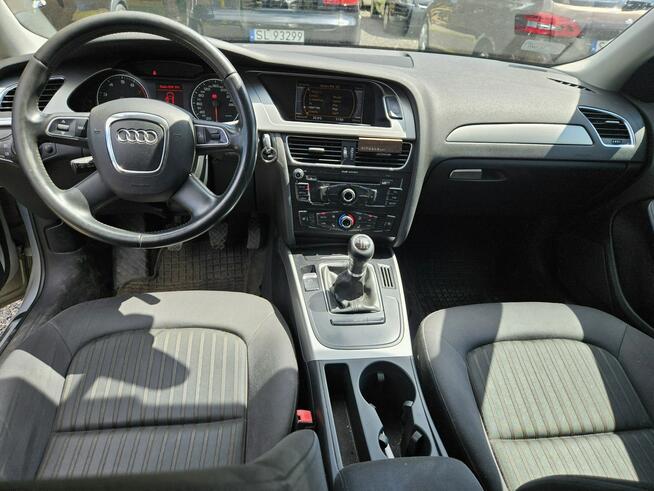 Audi A4 Po rozrządzie / Podgrzewane fotele / Klimatronic / Tempomat Ruda Śląska - zdjęcie 11