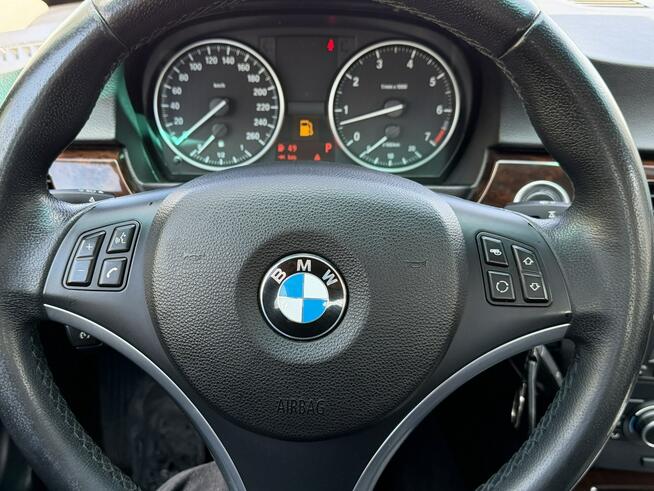 BMW E90 318i 143KM Automat 2010 Keyless, Ksenon Gostyń - zdjęcie 11