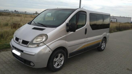 renault trafic 2005r 2.5 diesel kllima 7 osobowy