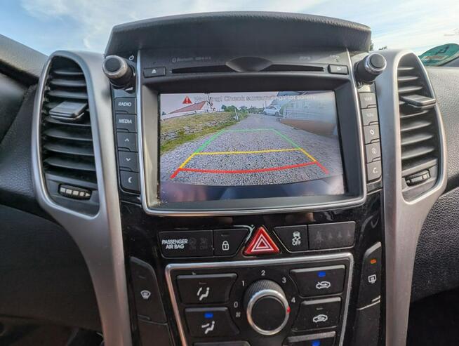 Hyundai i30 HB 1.4 benzyna Navi kamera cofania ledy Kamienna Góra - zdjęcie 12