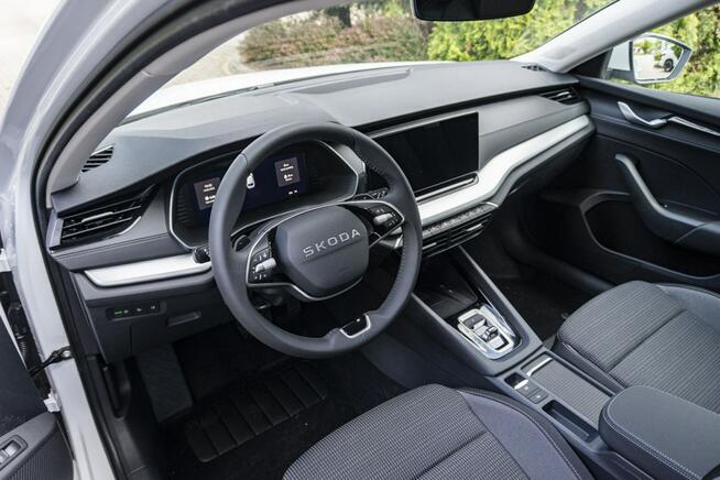 Škoda Octavia Combi Drive Selection 1.5 TSI m-HEV 150 KM DSG Łódź - zdjęcie 10