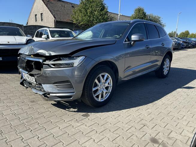 Volvo XC 60 Momentum D4 Skóra Panorama Kamera HAK 190KM Gliwice - zdjęcie 3