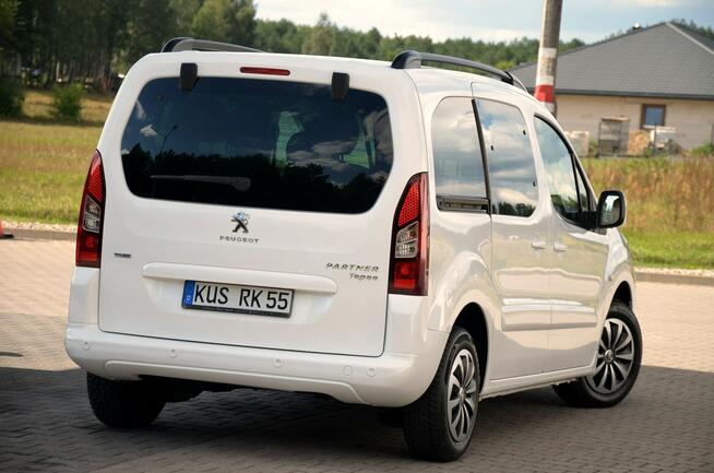 Peugeot Partner 1,6HDI*7-Osób*LED*Lift*Climatronic*Niemcy Ostrów Mazowiecka - zdjęcie 11