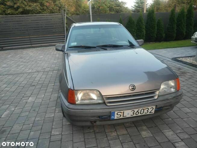 Opel Kadett Ruda Śląska - zdjęcie 11