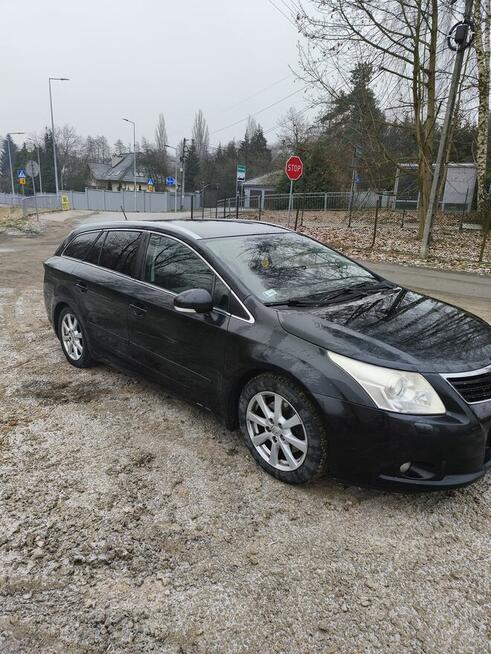 Toyota avensis 2.2 Wieliczka - zdjęcie 7