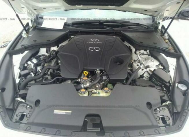 Infiniti Q50 2021, 3.0L, po gradobiciu Warszawa - zdjęcie 9