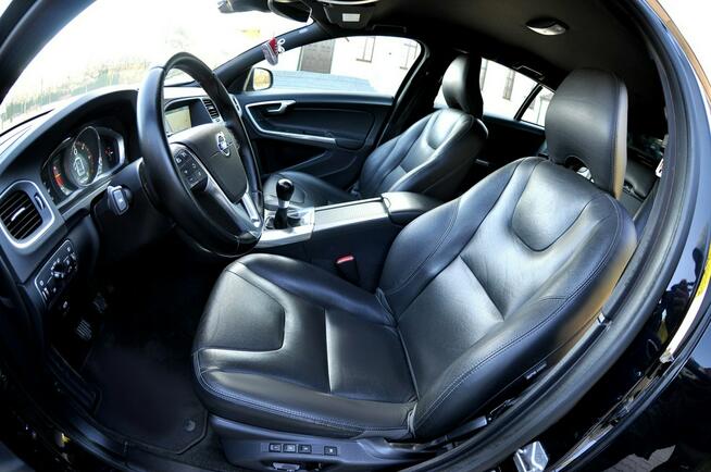 Volvo V60 2.0 D3 5-Cylindrów Lift Digital Led Navi Skóra Parktronik Płock - zdjęcie 7