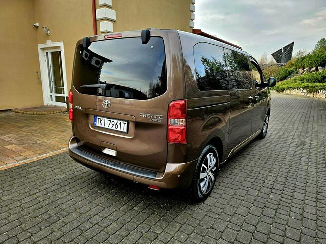 Toyota Proace Verso 2.0 D 177 KM Automat Bliss Kamera 360° Navi Piękna Zagnańsk - zdjęcie 4