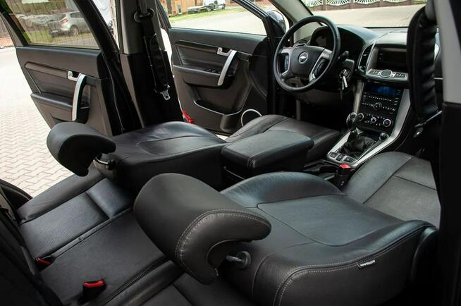 Chevrolet Captiva 2.4 167KM * 4x4 * 7osobowa * Skóry * Opłacona * Ostrów Mazowiecka - zdjęcie 5