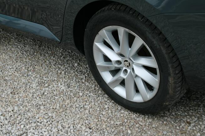 Škoda Superb Ambition DSG Nawigacja Gwarancja G.Fotele Warszawa - zdjęcie 12
