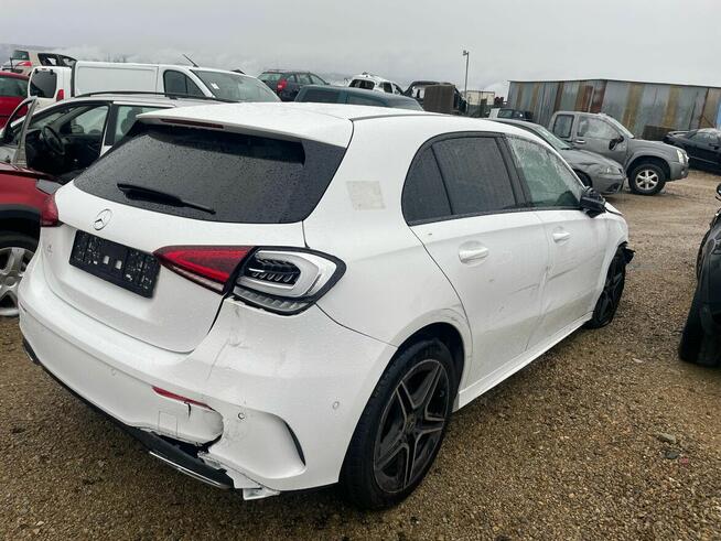 MERCEDES Classe A 180 1.3i 136 GT275 Rzeszów - zdjęcie 4