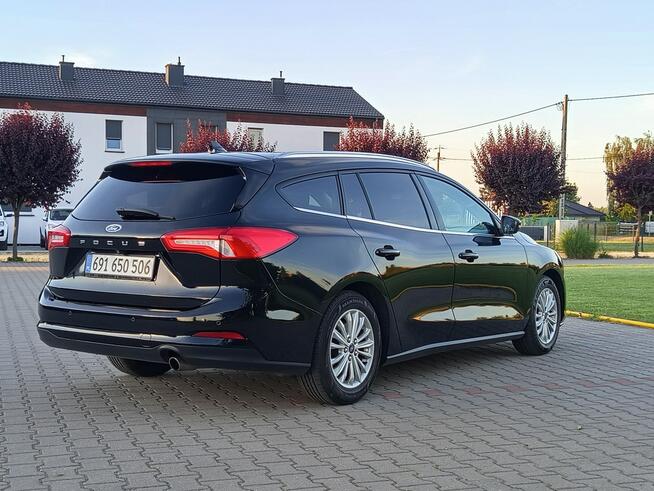Ford Focus Wygodne kombi, niskie spalanie, elektryczna klapa Słupca - zdjęcie 8