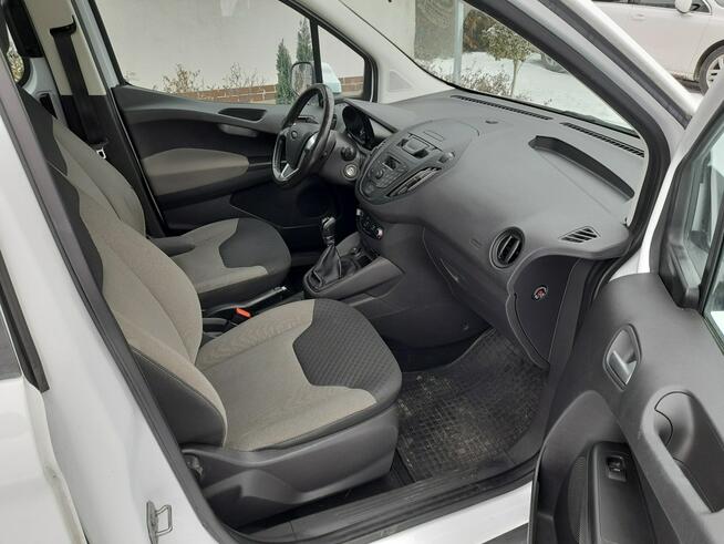 Ford Transit Courier Bardzo ładny, zarejestrowany i ubezpieczony. Lipiany - zdjęcie 7